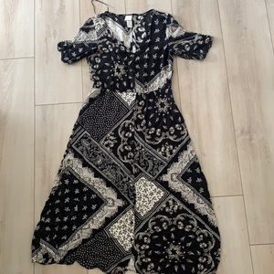 Black and white print dress from H&M size 0 button front.